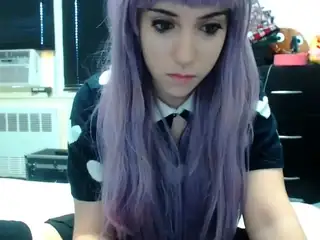 Hot amateur webcam teen masturbates for their fans